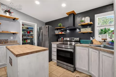 Kitchen - 750 Yoder St, Calhan, CO 80808 photo 1 of 4