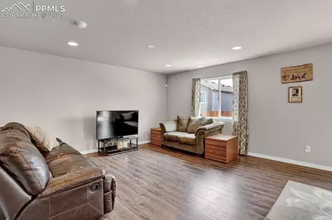 7793 Hirshorn Pt, Peyton, CO 80831 photo 2