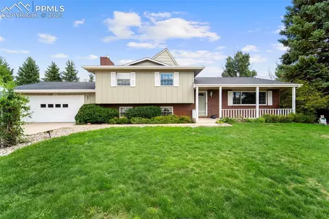 6731 Prince Dr, Colorado Springs, CO 80918