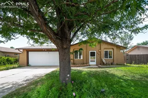 938 S Candlestar Loop, Fountain, CO 80817