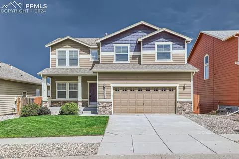 6737 Sandyford Ln, Colorado Springs, CO 80923