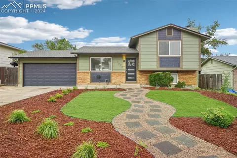 7075 Woody Creek Dr, Colorado Springs, CO 80911