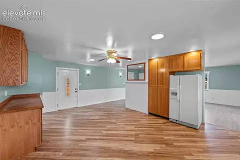 626 Pioneer Ln, Colorado Springs, CO 80904