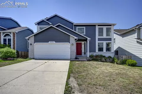 2045 Bramblwood Ln, Colorado Springs, CO 80920
