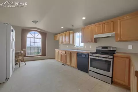 11706 Elbert Rd, Peyton, CO 80831 photo 4