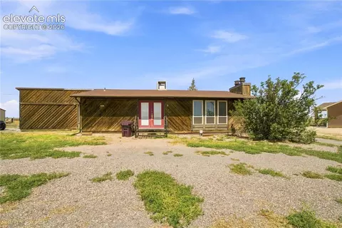 965 Matt Dr, Pueblo West, CO 81007