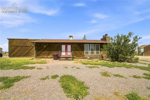 965 Matt Dr, Pueblo West, CO 81007