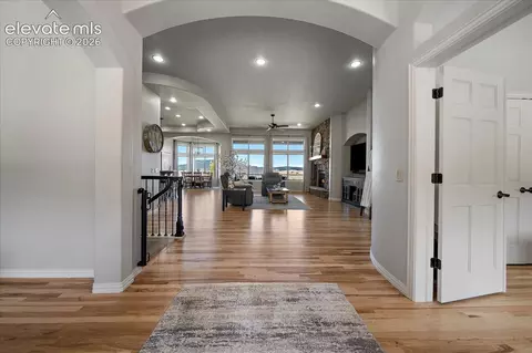 5375 Country Club Dr, Larkspur, CO 80118