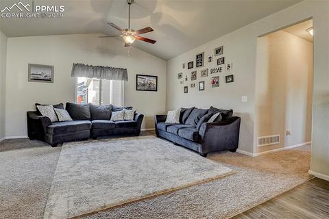 7664 Cruzer Hts, Peyton, CO 80831 photo 3
