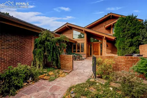 3160 Sheiks Pl, Colorado Springs, CO 80904