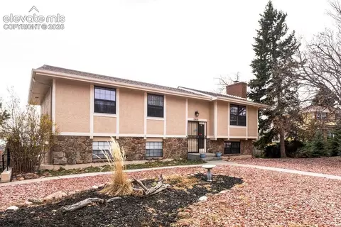 5425 Zapato Dr, Colorado Springs, CO 80917