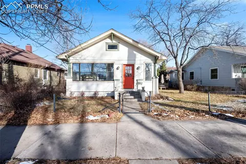 416 Espanola St, Colorado Springs, CO 80907