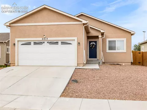 2413 Cruz Ct, Pueblo, CO 81003