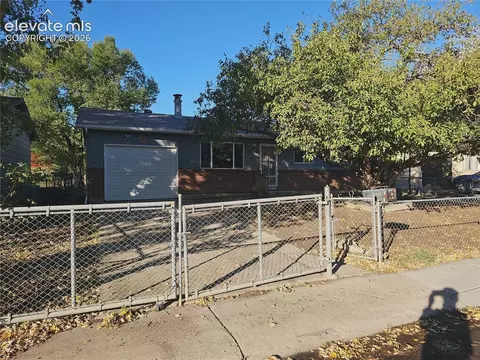 1136 Cambridge Ave, Colorado Springs, CO 80906