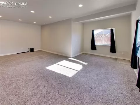 10233 Boulder Ridge Dr, Peyton, CO 80831 photo 25