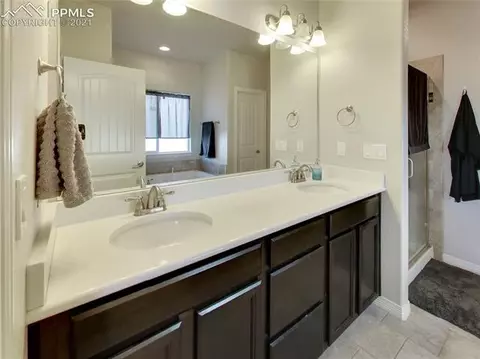 10233 Boulder Ridge Dr, Peyton, CO 80831 photo 18