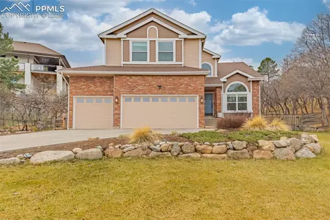 4320 Reginold Ct, Colorado Springs, CO 80906