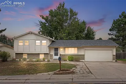 3371 Teardrop Cir, Colorado Springs, CO 80917