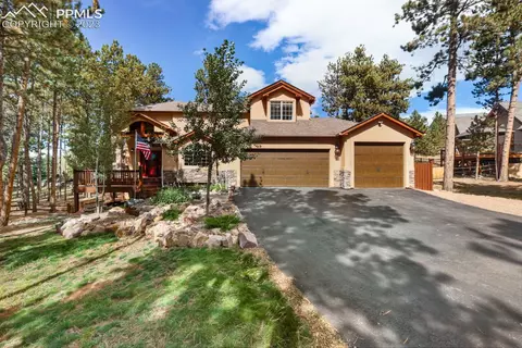 1015 Parkway Ln, Woodland Park, CO 80863