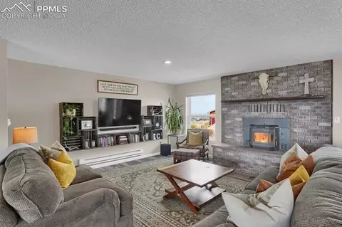 5825 Eggar Ct, Peyton, CO 80831 photo 5