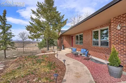 5825 Eggar Ct, Peyton, CO 80831 photo 3