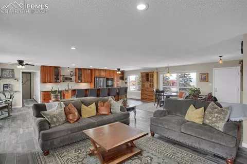5825 Eggar Ct, Peyton, CO 80831 photo 7