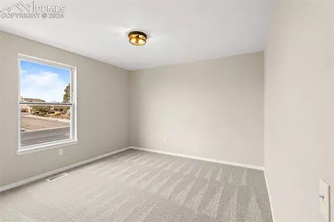 8690 Avens Cir, Colorado Springs, CO 80920