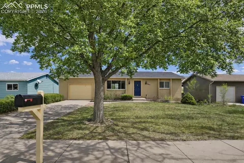 2815 Sage St, Colorado Springs, CO 80907