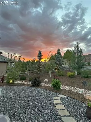 2212 Red Edge Hts, Colorado Springs, CO 80921