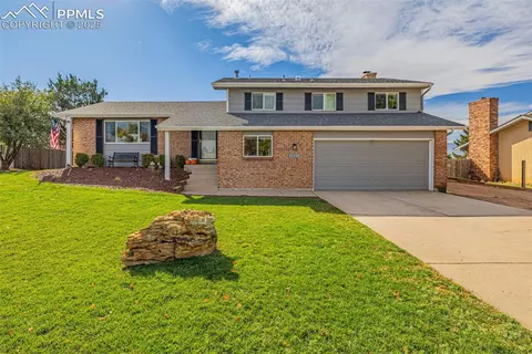 5255 Pony Soldier Dr, Colorado Springs, CO 80917