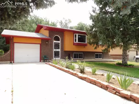 547 Quebec St, Colorado Springs, CO 80911