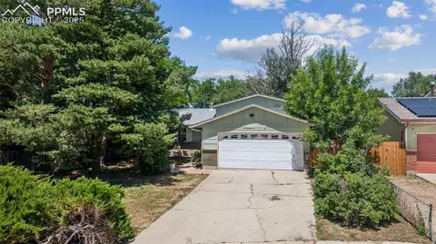 2081 Calle Fontana Na Na, Fountain, CO 80817