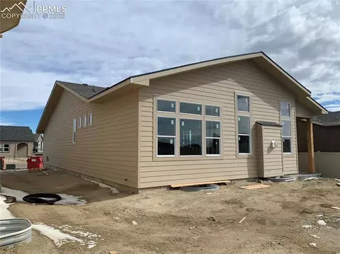 10186 Golf Crest Dr, Peyton, CO 80831 photo 2