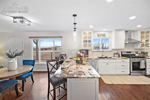 Kitchen - 16165 Wright Rd, Monument, CO 80132 photo 5 of 5