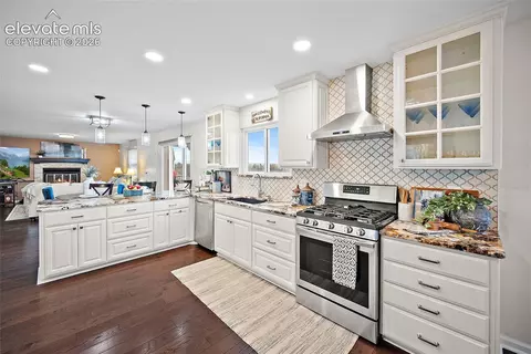 Kitchen - 16165 Wright Rd, Monument, CO 80132 photo 1 of 5