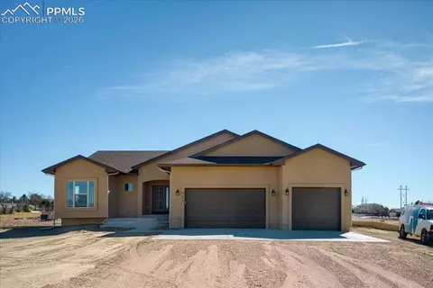 986 S Kenosha Ln, Pueblo West, CO 81007