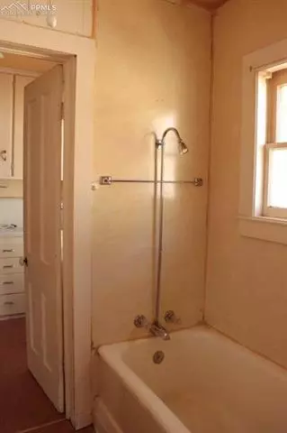 110 W 4th St, Florence, CO 81226 photo 17