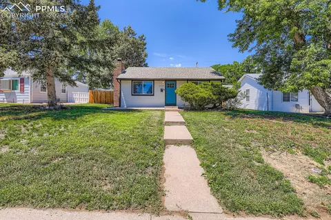 2625 S Linley Ct, Denver, CO 80219