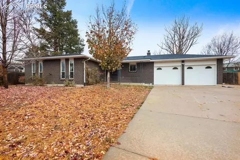 2720 Westwood Blvd, Colorado Springs, CO 80918