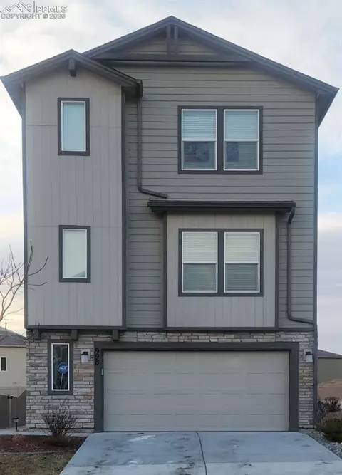 998 Cana Grv, Colorado Springs, CO 80916