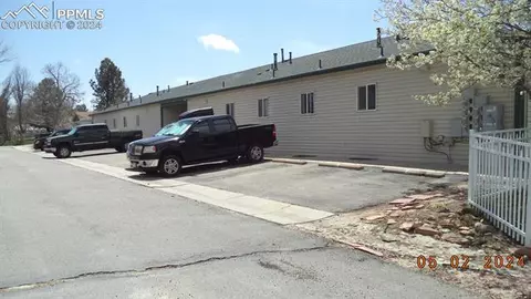 175 E Spruce St, Elizabeth, CO 80107 photo 3