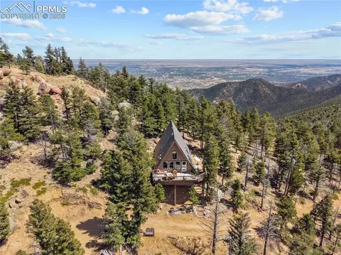 6840 Eagle Mountain Rd, Manitou Springs, CO 80829