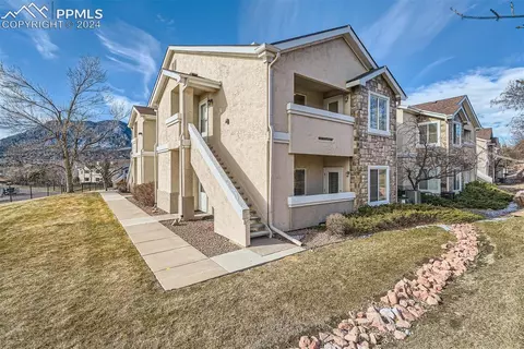 3850 Strawberry Field Grv #G, Colorado Springs, CO 80906