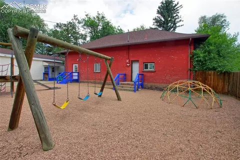 1015 W Cheyenne Rd, Colorado Springs, CO 80906