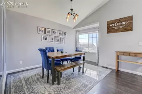 7302 Sue Ln, Colorado Springs, CO 80925