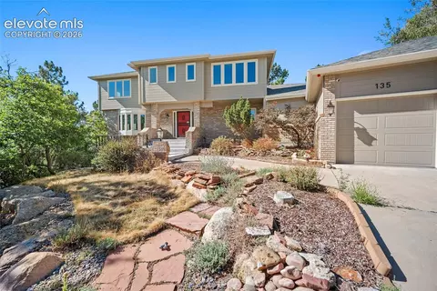135 Grayson Ct, Colorado Springs, CO 80906