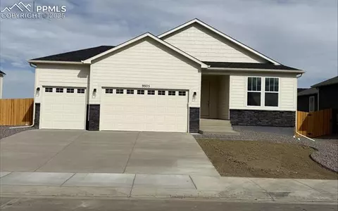 9925 Pennycress Dr, Colorado Springs, CO 80925