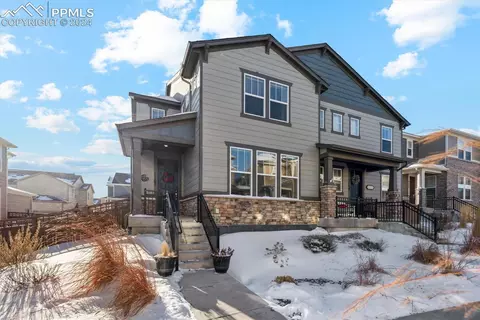7162 Finsberry Way, Castle Pines, CO 80108