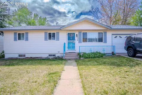 1326 Delaware Dr, Colorado Springs, CO 80909