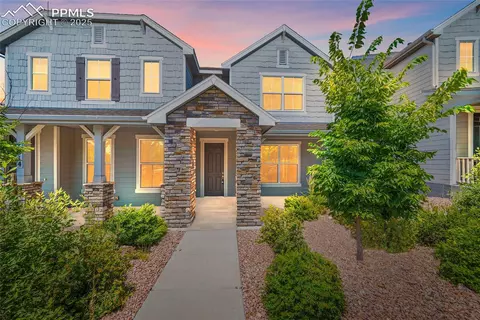 1922 Lambourne St, Colorado Springs, CO 80910